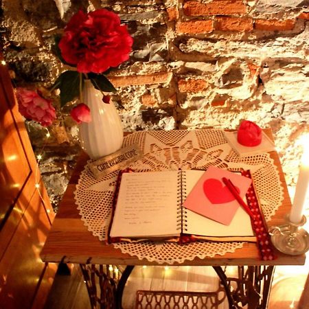 Le Dame Della Cortesella B&B コモ エクステリア 写真